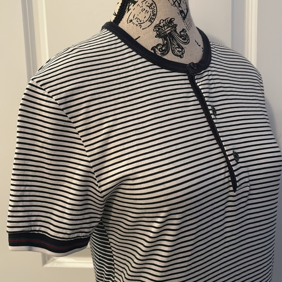 Gucci Women’s Fitted Blue and White Striped T-shirt - Picture 5 of 13